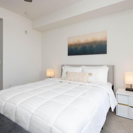 Centrally Located Apartments With Free Parking Glendale Exterior foto