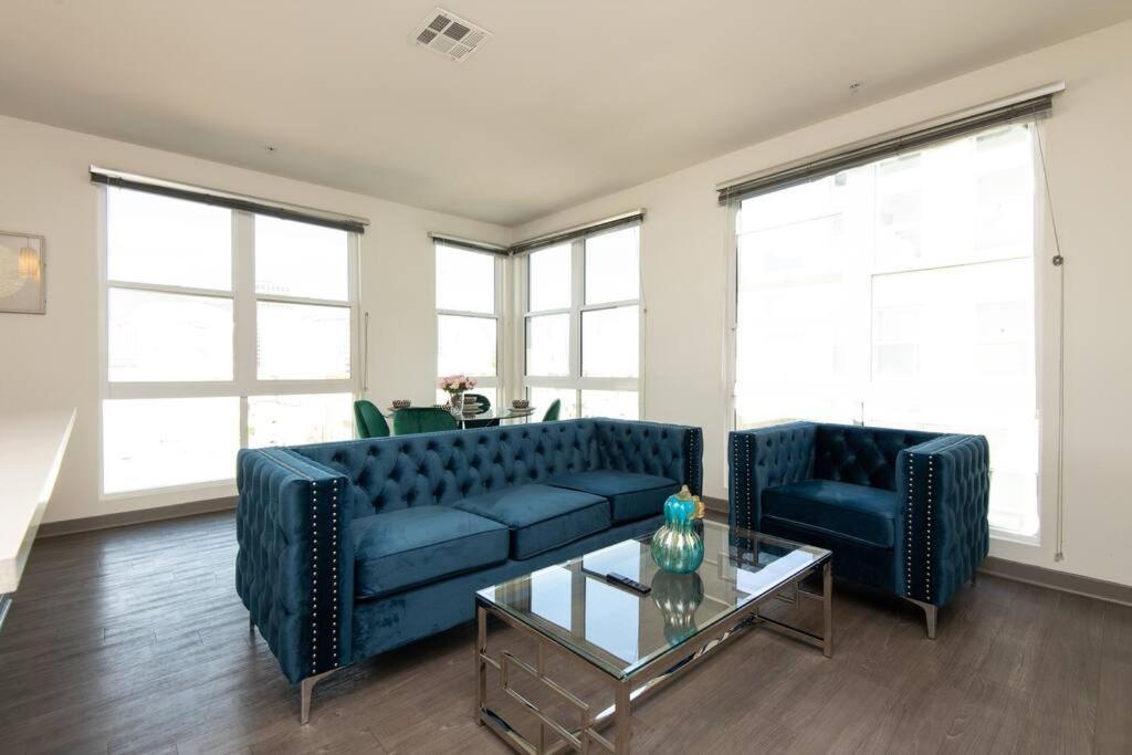 Centrally Located Apartments With Free Parking Glendale Exterior foto